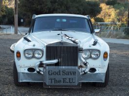 «Безумный» Rolls-Royce 1979 года продают «за гроши»