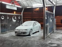 Чи варто мити авто у мороз, розповіли водії та експерти