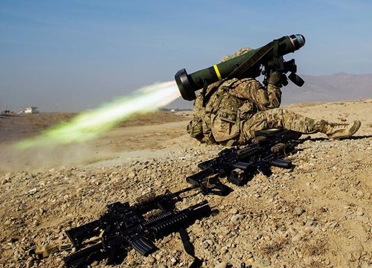 “Впораються із російськими танками”: стало відомо, хто в ЗСУ отримає Javelin