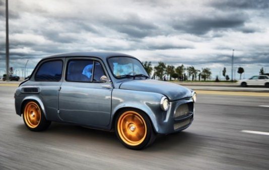 Старий «Запорожець» перетворили в шоу-кар