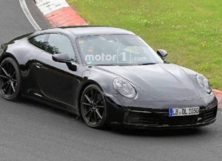 Porsche тестує оновлену версію купе 911 (Фото)
