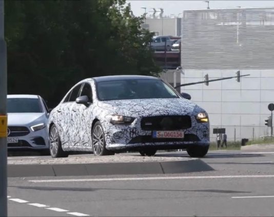 Опубліковані перші фото Mercedes-Benz CLA нового покоління