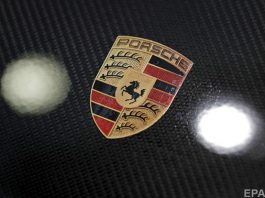 Porsche припинила продаж автомобілів в Європі