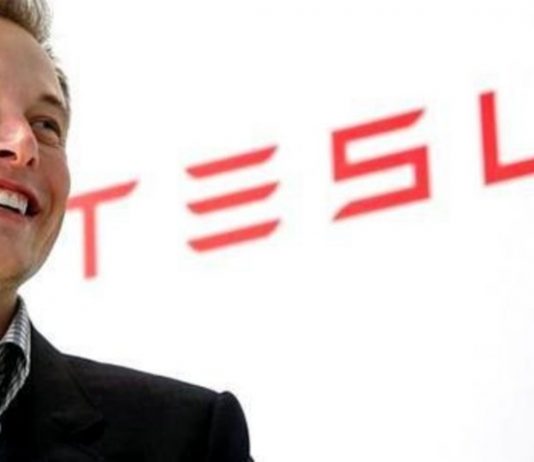 Як виглядатиме Tesla Model Y: Ілон Маск показав тизер електрокара