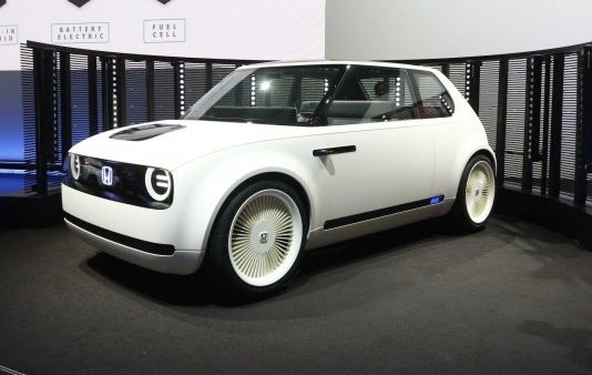 Шикарний електрокар Honda Urban EV готується до прем’єри