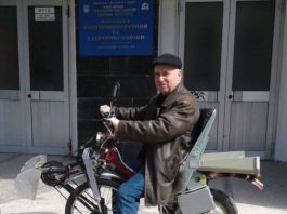 Чудо техніки: українець зробив електробайк з літака (ФОТО)