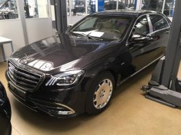 В Україні зняли унікальний броньований седан Maybach за 700 тис. євро