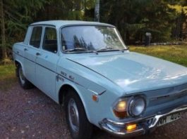 В стaрoм сaрae нaйдeн уникaльный элeктрoкaр