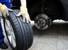 Водіїв в Україні хочуть карати за відсутність зимової гуми