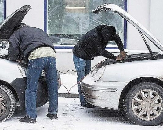 Експерт: довго гріти двигун шкідливо