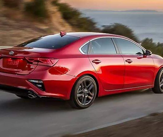 Експерти поділилися враженнями про нову Kia Cerato