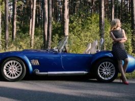 В Україні виставили на продаж культовий американський автомобіль 60-х