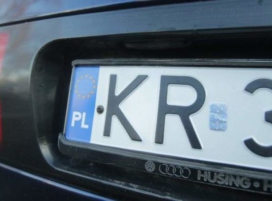 Як безкоштовно ввезти в Україну авто на іноземній реєстрації