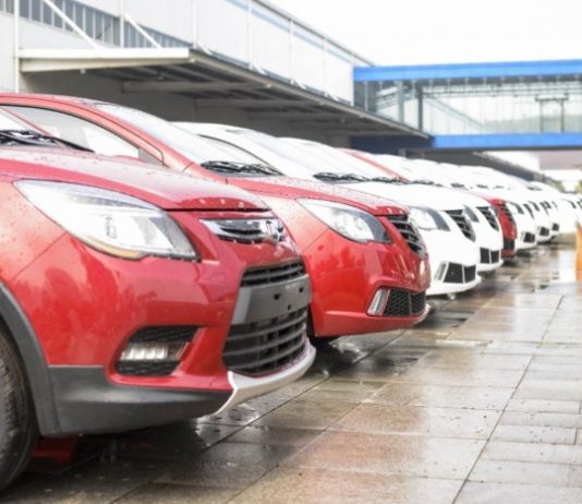 Українці масово пересідають на новий клас автомобілів