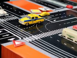 В Україні істотно подорожчають водійські права і «круті» номери