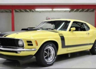 На продаж виставлено Ford Mustang Boss 302 1970 року випуску