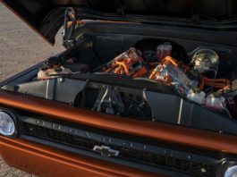 Chevrolet показала електричний «Запорожець-пікап»