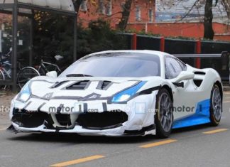 Прототип гоночного Ferrari помітили під час випробувань в міських умовах