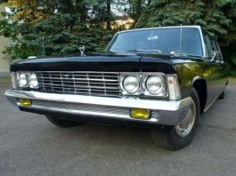 45-річний ЗІЛ продають за 310 тисяч євро (фото)