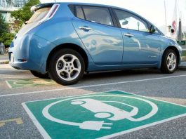 Журналісти розвіяли міф про пробіг електрокарів (відео)