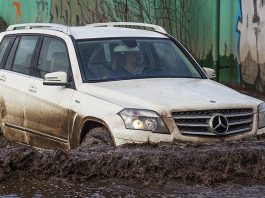 Названі способи догляду за автомобілем під час слякоті