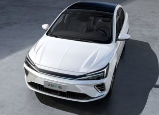 Китайці готують до прем'єри новий електромобіль з запасом ходу 600 км