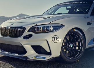 BMW представив новий гоночний автомобіль (фото)