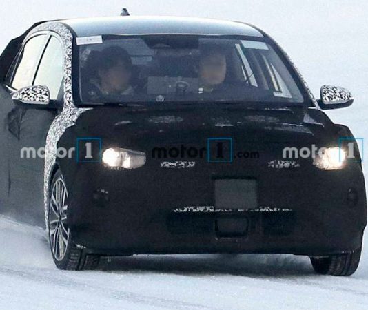 Новий Kia Rio помітили в Скандинавії (фото)