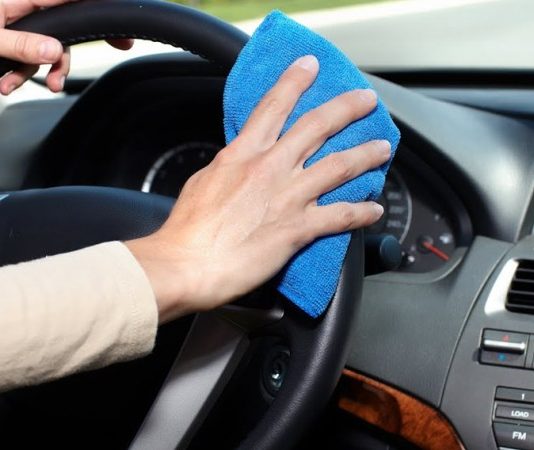 В мережі розповіли, як правильно продезінфікувати салон автомобіля