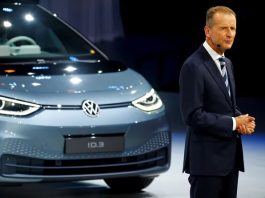 Генеральний директор VW попереджає, що закриття заводів затягнеться