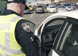 Названа помилка поліцейського, яка анулює штраф за порушення ПДР