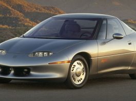 Експерти назвали найбільш інноваційні автомобілі свого часу (фото)