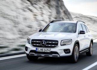 Кросовер Mercedes-Benz GLB отримав нову базову версію