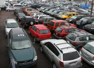 В Україні можуть подорожчати вживані авто з Німеччини: про які саме машини йдеться