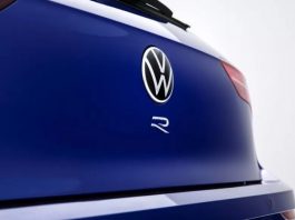 «Найпотужніший Golf в історії» показали на тизерах: прем’єра в листопаді