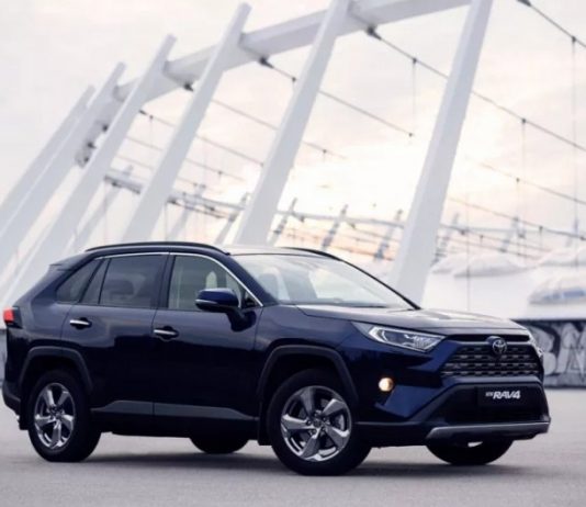 Компанія Toyota запатентувала автономний танкер для дозаправки