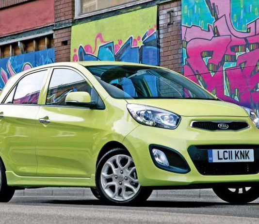 Названо 10 найекономічніших бензинових автомобілів