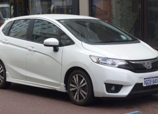 Назвали дешевые и надежные б/у авто, которые почти не ломаются