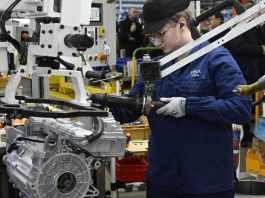 Найбільший в світі завод з випуску легкових дизелів буде випускати електромотори