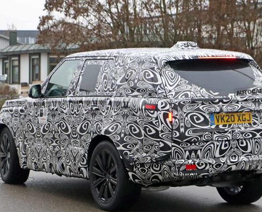 Опубліковані перші знімки нового Range Rover