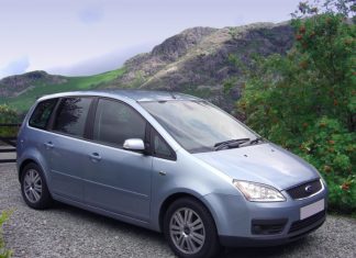 Названо найнебезпечніші авто за результатами краш-тестів