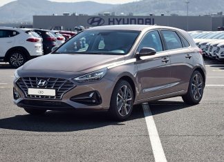 Названо топ-10 найкращих автомобілів для водіїв-початківців