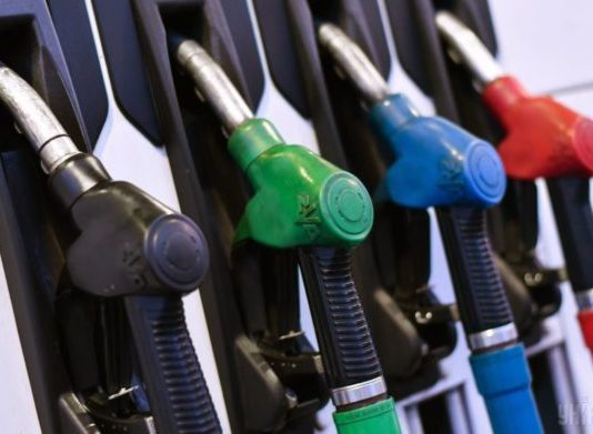 В Україні з’явився дешевий бензин: як відрізнити підробку