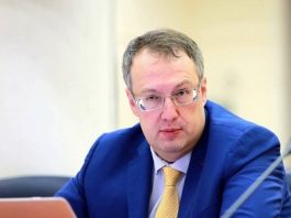 В Україні водіям можуть дозволити заробляти на порушниках ПДР