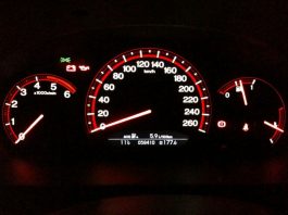 Як визначити реальний пробіг автомобіля: з’явився простий прилад