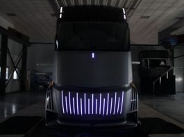 Компанія Geely випустить конкурента Tesla Semi