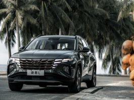 Представлений новий великий Hyundai Tucson з 200-сильним мотором і вертикальним екраном