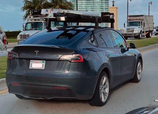 Tesla вивела на випробування незвичайний електрокар (фото)