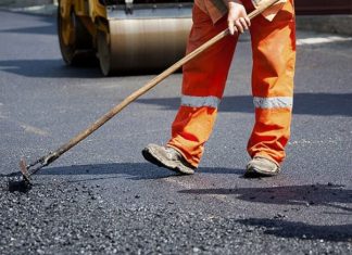 Ремонт доріг вдень пропонують заборонити