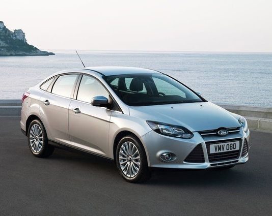 В Україні зростають продажі старих авто